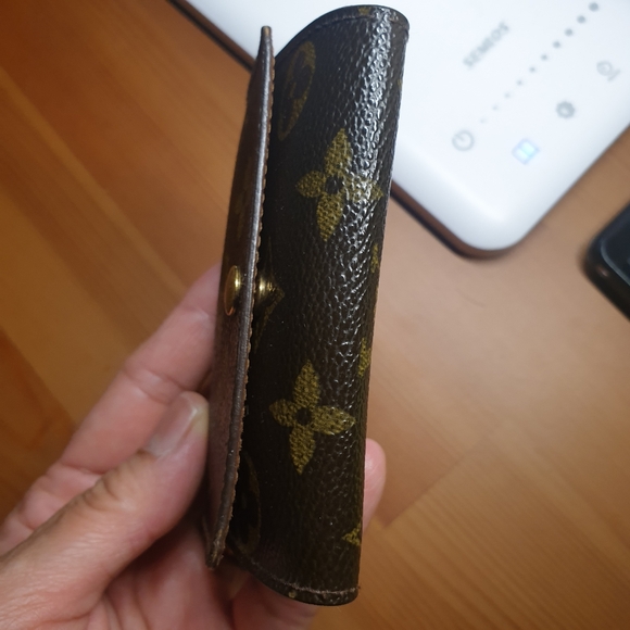 LV key holder - Picture 5 of 8